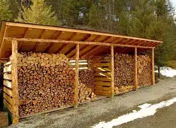 stockage de bois sec